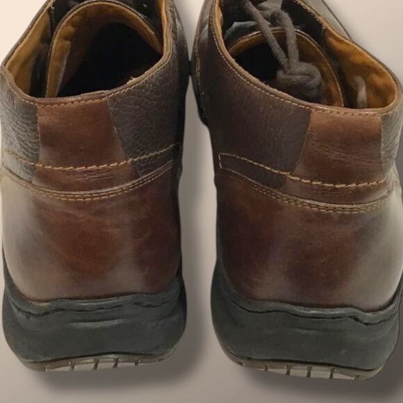 Men's 12M JOHNSTON & MURPHY Brown Leather Chukka Boots Excellent Condition - Picture 8 of 14